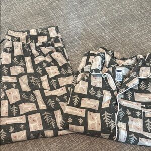 Men’s Old Navy Green and White Festive Pajama Set